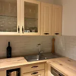 شقة Zentrales Panorama-apartment Ueber Den Daechern Am Meranplatz - Terrasse Und Lage باد اوسي